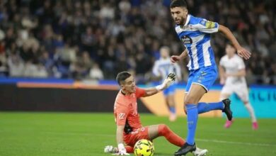 زكرياء الدهشوري لاعب ديبورتيفو لاكورونيا الإسباني يحسم في انتقاله إلى الأهلي المصري