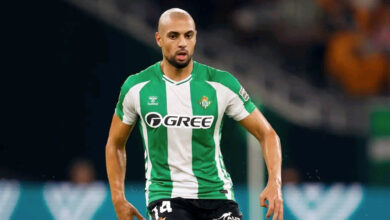 سفيان أمرابط يضع ريال بيتيس الاسباني في ورطة كبيرة سفيان أمرابط يضع ريال بيتيس الاسباني في ورطة كبيرة