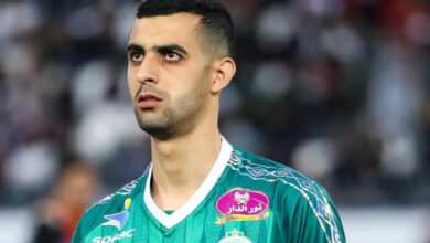 يوسف بلعمري يرفض تجديد عقده مع الرجاء ويتجه لتوقيع عقد مبدئي مع نادٍ جديد يوسف بلعمري يرفض تجديد عقده مع الرجاء ويتجه لتوقيع عقد مبدئي مع نادٍ جديد