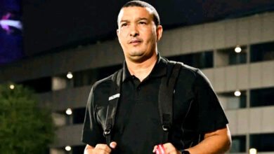 نبيل باها يقود أشبال المغرب إلى ربع نهائي المونديال.. ردّ عملي يخرس المنتقدين نبيل باها يقود أشبال المغرب إلى ربع نهائي المونديال.. ردّ عملي يخرس المنتقدين