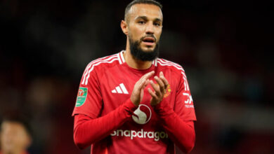 نصير مزراوي يشعل أزمة كبيرة بين مانشستر يونايتد الانجليزي و الجامعة الملكية المغربية لكرة القدم نصير مزراوي يشعل أزمة كبيرة بين مانشستر يونايتد الانجليزي و الجامعة الملكية المغربية لكرة القدم