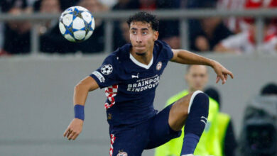 أنس صلاح الدين تحدي ايندهوفن الهولندي رغم الاتفاق النهائي مع روما الإيطالي أنس صلاح الدين تحدي ايندهوفن الهولندي رغم الاتفاق النهائي مع روما الإيطالي