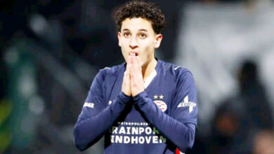 آيندهوفن الهولندي يضم أمير بوحامدي إلى الفريق الأول آيندهوفن الهولندي يضم أمير بوحامدي إلى الفريق الأول