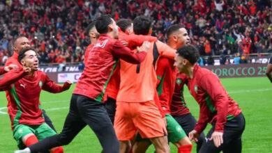 وليد الركراكي يحسم أمر مستودع الملابس و يحل مشكلة المنتخب المغربي القديمة