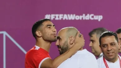 أشرف حكيمي يمدد مقام وليد الركراكي مع المنتخب المغربي