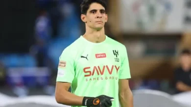 ياسين بونو حارس مرمى الهلال السعودي يحسم الجدل بشأن إمكانية الانتقال إلى الرجاء الرياضي