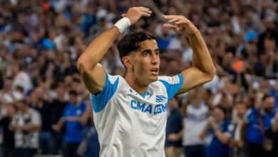 نايف أكرد يثور في وجه مارسيليا الفرنسي و يؤكد بأن الأعذار غير مقبولة نايف أكرد يثور في وجه مارسيليا الفرنسي و يؤكد بأن الأعذار غير مقبولة