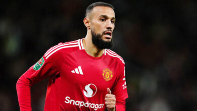 نصير مزراوي يلعب دوراً كبيراً في مانشستر يونايتد الانجليزي